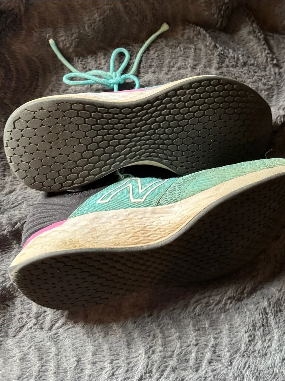 New Balance kids Mint Green Athletic Running Shoes with Black Heel